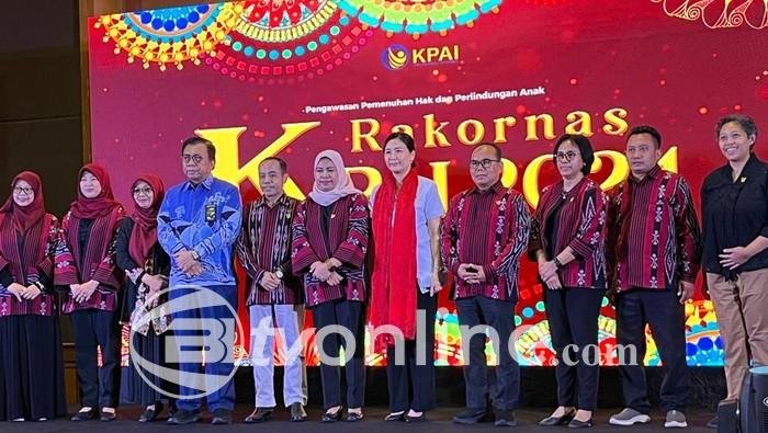 Veronica Tan Ajak Warga Indonesia Gunakan Tombol Panik Untuk Keamanan Lebih Cepat