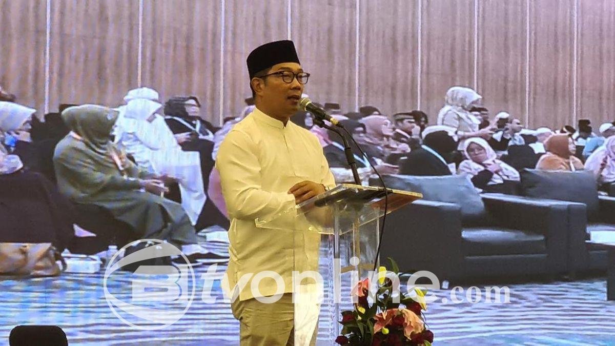 Ridwan Kamil Teken Pakta Integritas Lindungi Semua Umat Beragama di Jakarta
