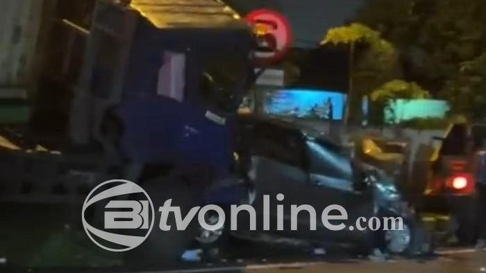 Kronologi Truk Alami Rem Blong, Tabrak Dua Mobil di Gerbang Tol Tanjung Mulia