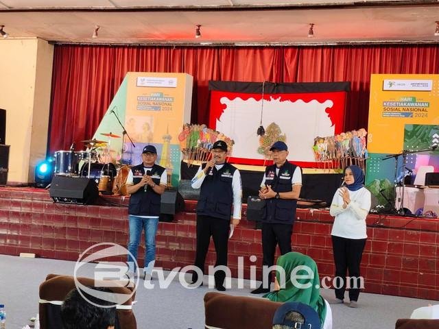 Gus Ipul dan Agus Jabo Priyono Sumpah Tidak Korupsi dalam HKSN 2024