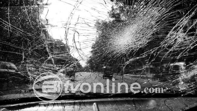 Pasangan Suami Istri Tewas Tertabrak Mobil Dinas Kejaksaan di TTS NTT