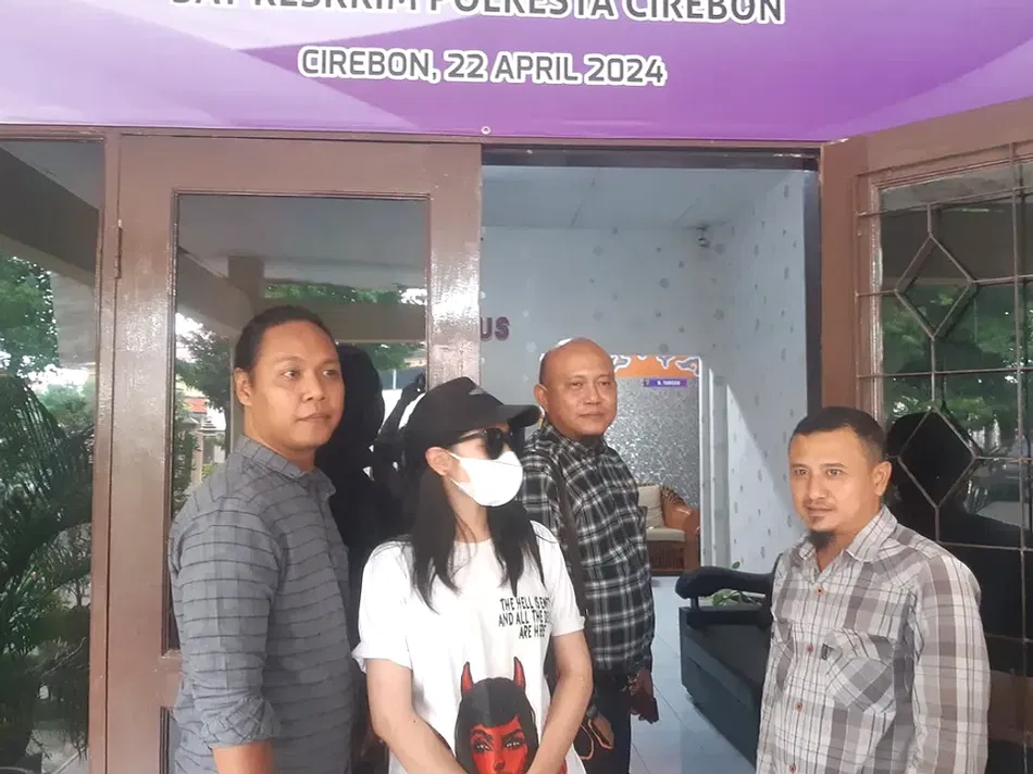 Korban Laporkan Anggota DPRD Cirebon MJ atas Dugaan Pelecehan Seksual