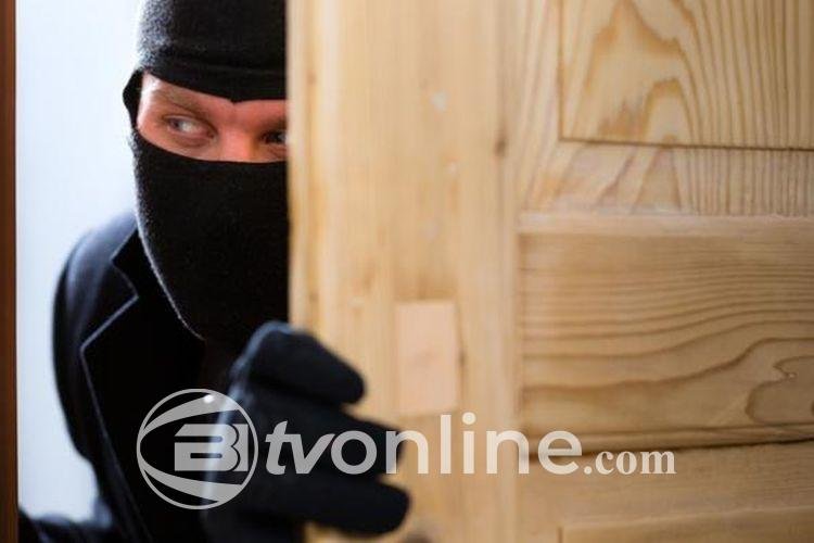 Perampok Minimarket di Nganjuk Ditangkap, Gunakan Pisau Dapur Untuk Intimidasi Kasir