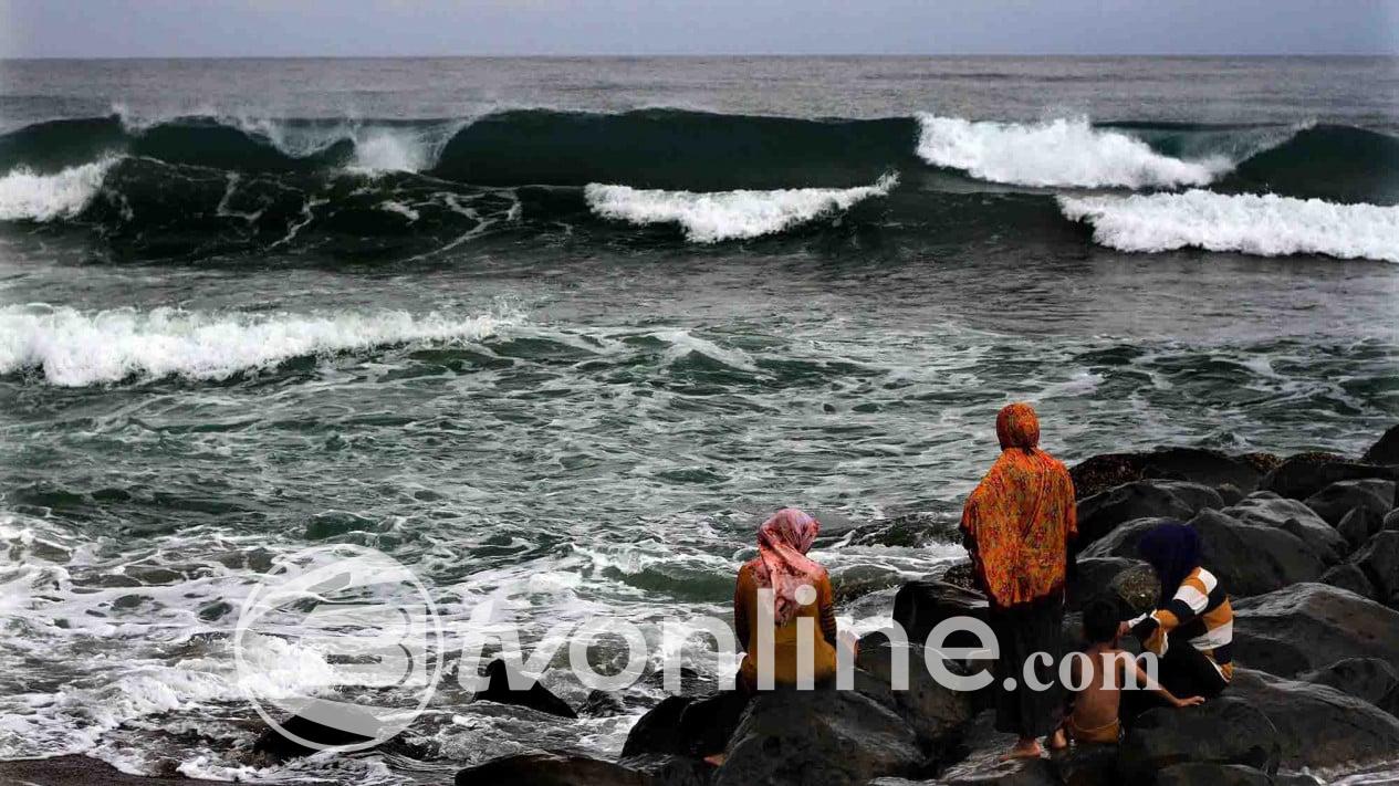 BMKG Ingatkan Potensi Cuaca Ekstrem Selama Natal dan Tahun Baru 2024-2025