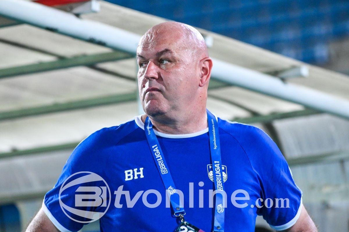 Persib Pertahankan Rekor Tak Terkalahkan, Menang 2-1 atas PSS Sleman di Manahan