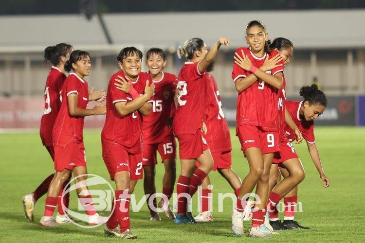 Timnas Putri Indonesia Masuk 100 Besar FIFA, Naik 7 Peringkat Usai Juara Piala AFF Putri 2024