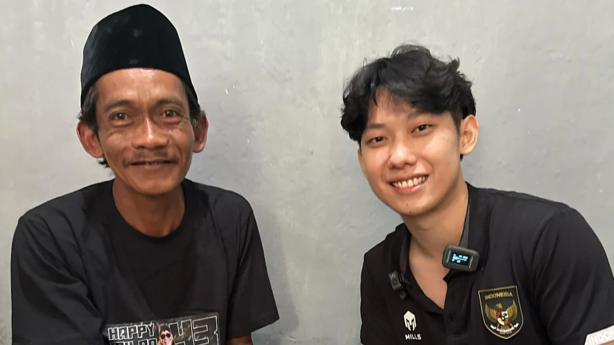 Viral Pedagang Es Teh Sunhaji, Willie Salim Bantu dengan Uang Tunai Rp100 Juta