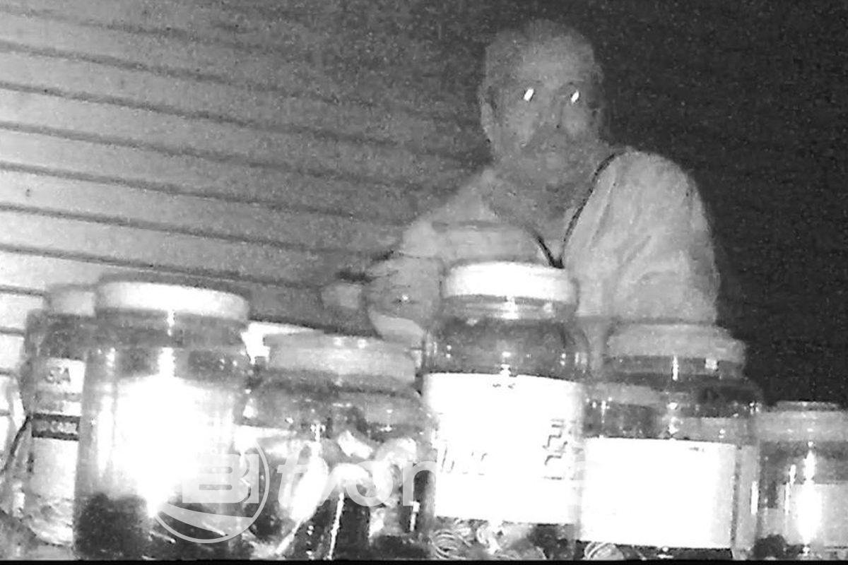 Konter Handphone di Bogor Dibobol Maling, Pemilik Alami Kerugian Rp15-20 Juta