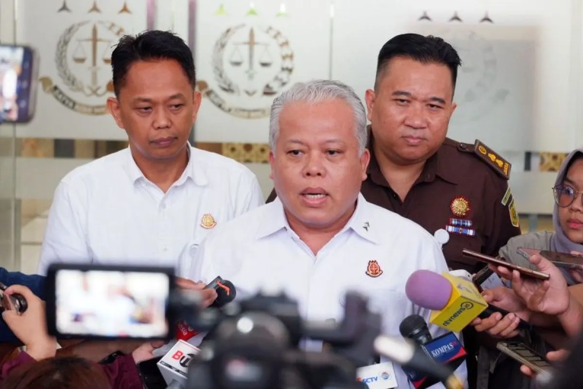 Kejagung Periksa Ipar dan Adik Lisa Rahmat Terkait Kasus Suap Kasasi Ronald Tannur