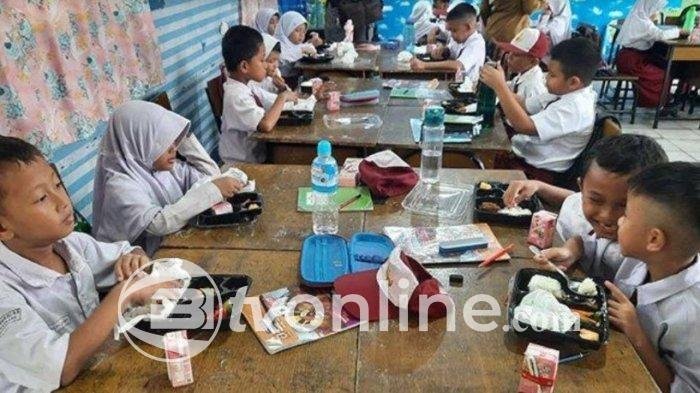 Ketua DPRD Medan Minta Pemko Medan Lakukan Simulasi Program Makan Siang Bergizi Gratis Sebelum Tahun 2025