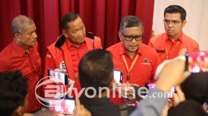 Hasto Kristiyanto Desak Prabowo Subianto Copot Gus Miftah dari Jabatan Utusan Khusus Presiden