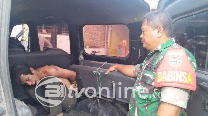 Pria Nyaris Tewas Dihajar Massa Usai Rudapaksa Ibu Muda di Patumbak
