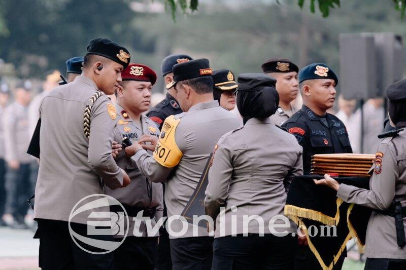 Kompol Pandu Winata Terima Pin Emas Kapolri atas Keberhasilan Ungkap Kasus Internasional dan Nasional
