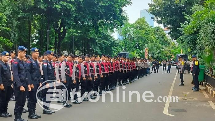 Polda Metro Jaya Gelar Patroli Pengamanan Rekapitulasi Suara Pilkada 2024