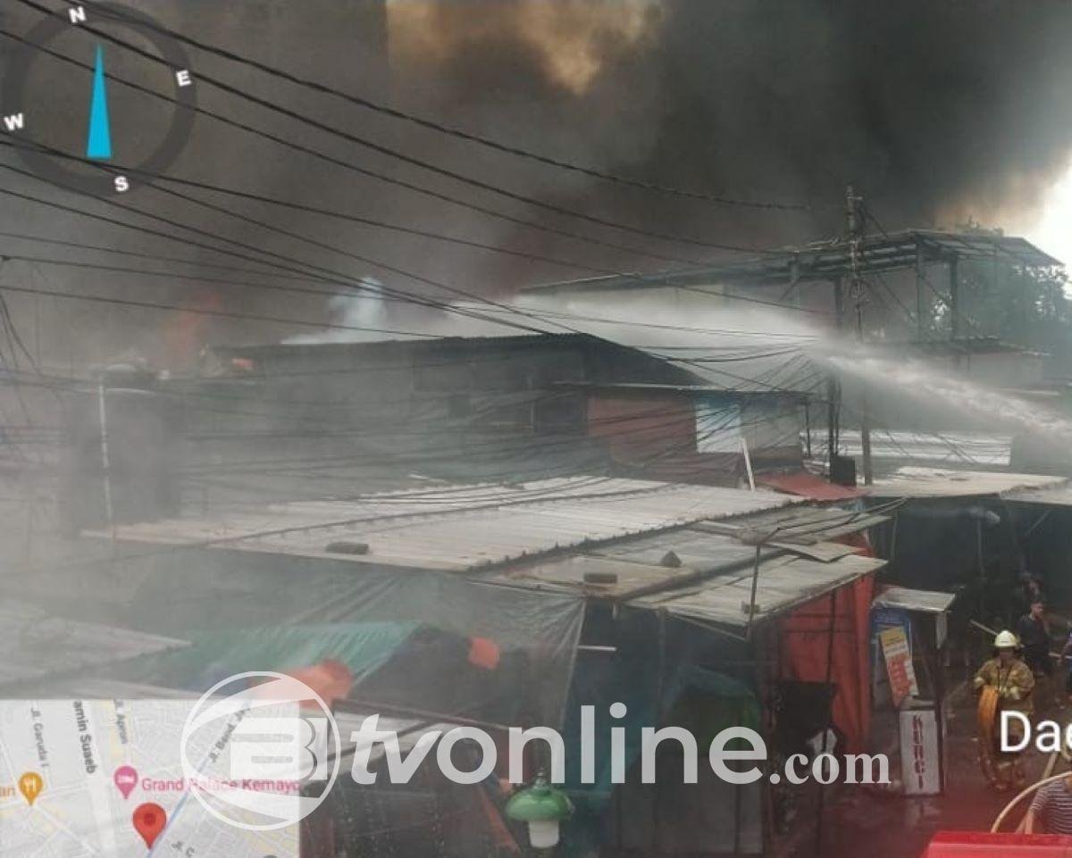 Kebakaran Hebat di Jalan Kebon Kacang, Kemayoran, DKI Jakarta, 23 Unit Pemadam Dikerahkan