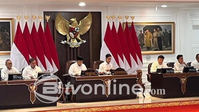 Presiden Prabowo Apresiasi Kekompakan Kabinet Merah Putih Setelah Satu Bulan Bekerja
