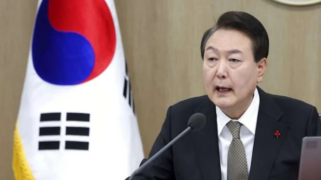 Presiden Korea Selatan Yoon Suk-yeol Bersembunyi di Vila Sejak Dimakzulkan