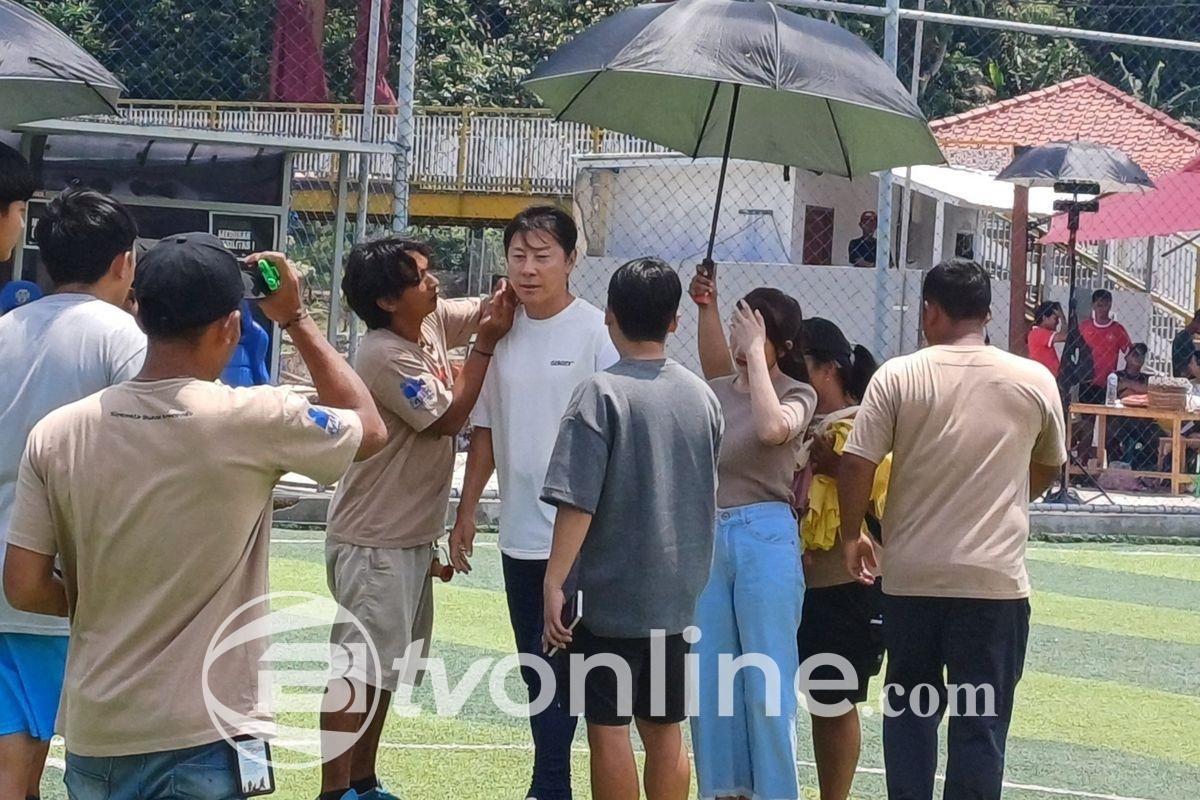 Shin Tae Yong Main Film Ghost Soccer: Bola Mati Setelah Dipecat PSSI, Ini Perannya!