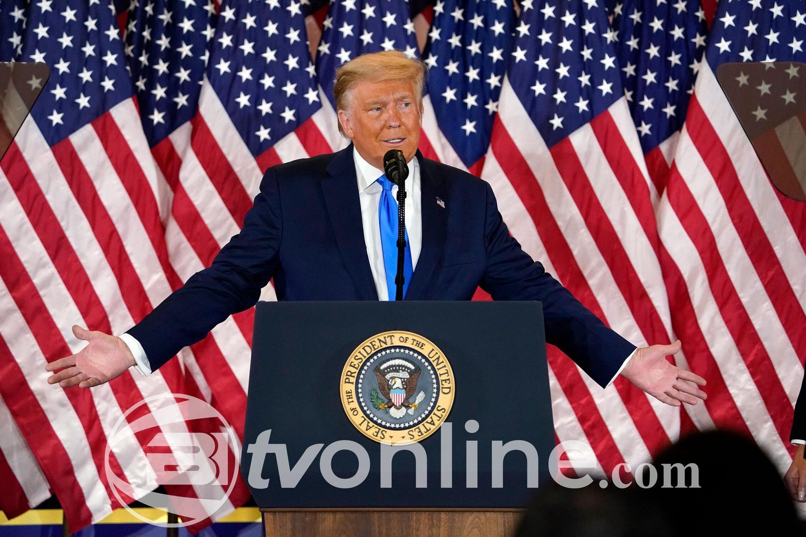 Donald Trump Tunjuk Mel Gibson, Sylvester Stallone, dan Jon Voight sebagai Duta Khusus untuk Selamatkan Hollywood