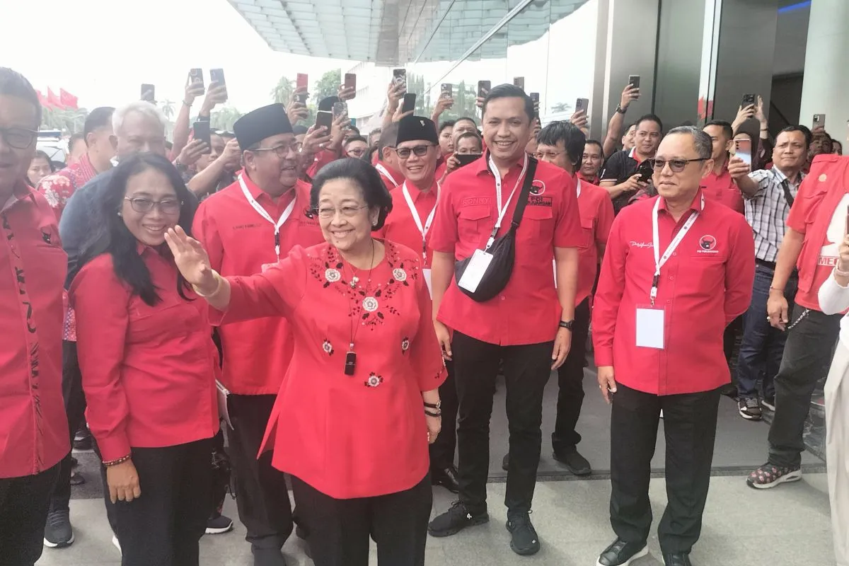 Megawati Soekarnoputri Rayakan Ulang Tahun ke-78, Dihadiri Ribuan Kader PDI Perjuangan