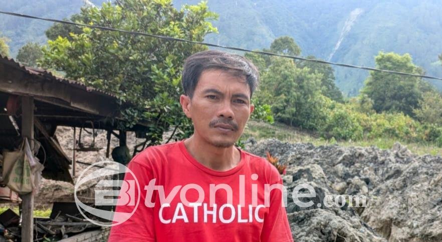 Suasana Haru di Rumah Keluarga Ambarita, Rapidin Simbolon Janji Perjuangkan Keadilan