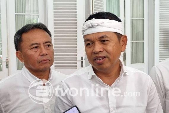 Gubernur Jawa Barat Dedi Mulyadi Kunjungi Pagar Laut di Bekasi, Minta Pembongkaran Proyek Tanpa Izin