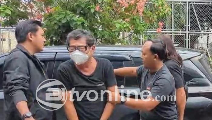 Pria Penodong Pistol ke Petugas SPBU Cibubur Ternyata Pedagang Pakaian Dalam Wanita, Tersangka Ditangkap