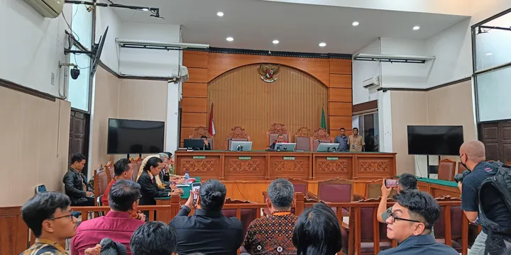 Sidang Praperadilan Hasto Kristiyanto Ditunda Hingga 5 Februari 2025