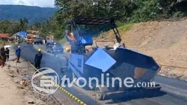 “Batu Jomba: Dulu Jalan Rusak Parah, Kini Mulus Berkat Perjuangan Musa Rajekshah”