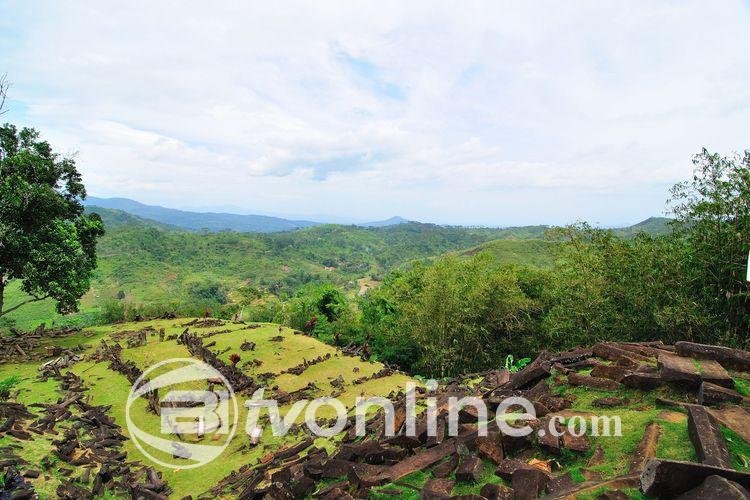 Situs Gunung Padang: Punden Berundak Terbesar dan Warisan Budaya Indonesia
