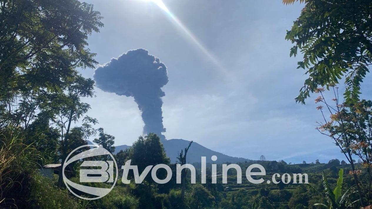 Gunung Marapi Meletus Kembali, Kolom Abu Teramati Setinggi 1.000 Meter