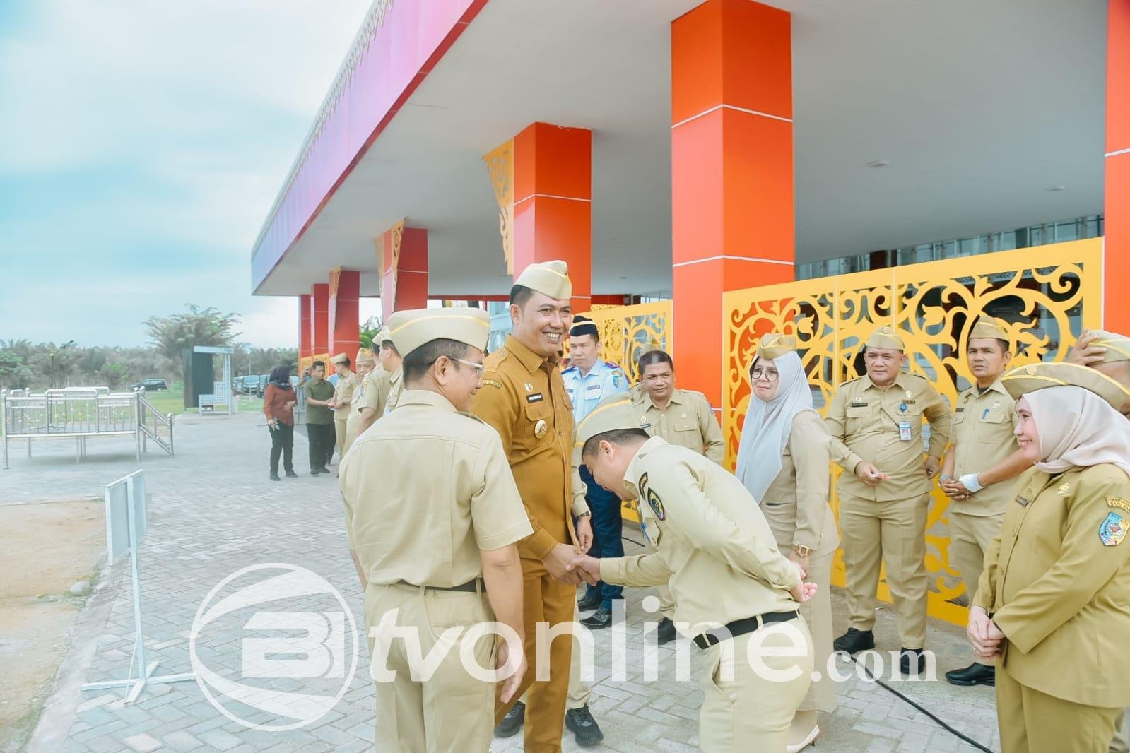 Apel Perdana di 2025, Pj. Bupati Heri Imbau ASN Tingkatkan Pelayanan