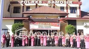 14 Personel Polres Samosir Terima Kenaikan Pangkat dalam Upacara Resmi