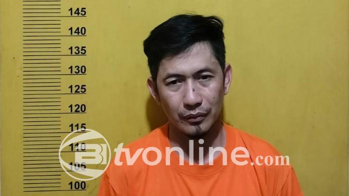 Sopir Maut Tewaskan Tiga Orang Sekeluarga di Pekanbaru Ditahan, Ini Penampilannya
