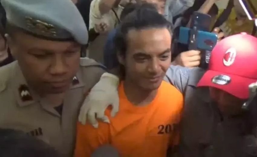 Vadel Badjideh Kecewa dengan Perubahan Keterangan Lolly! dalam Kasus Asusila yang Menjerat Namanya