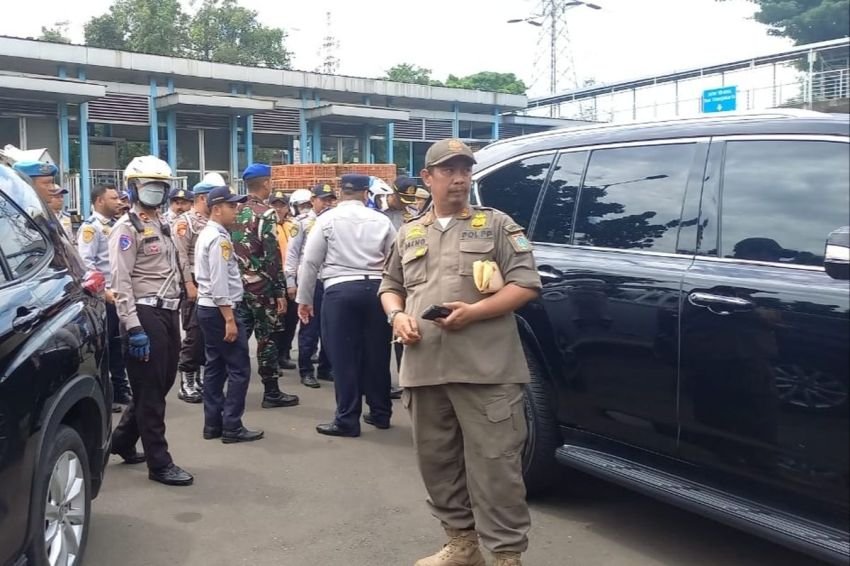 Operasi Lintas Jaya di Cawang, 11 Kendaraan Terjaring Akibat Parkir Sembarangan