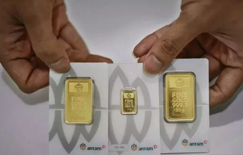 Harga Emas Antam Melonjak, Capai Rekor Tertinggi Hari Ini