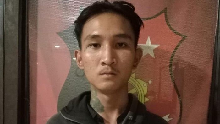 Pria Bikin Onar di Angkot Kota Bogor Ditangkap Polisi, Tampil Tunduk Lesu