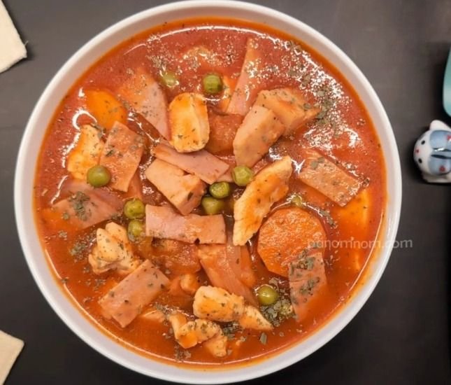 Sop Merah Surabaya: Hidangan Khas Jawa Timur dengan Rasa Nano-Nano yang Lezat!