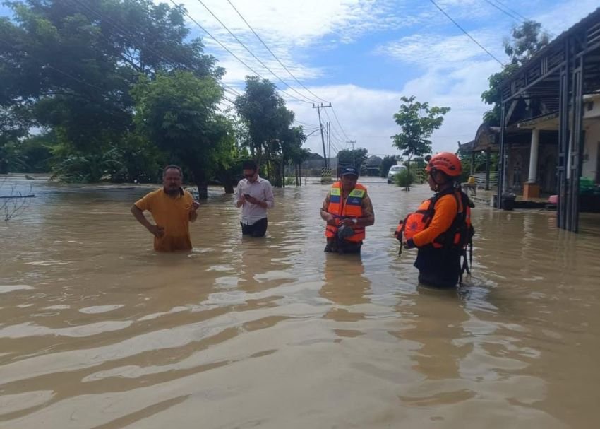 Gresik Terendam Banjir, 3.949 Rumah dan Fasilitas Umum Terimbas Luapan Kali Lamong