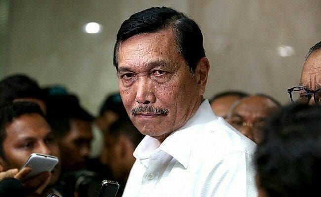 Luhut Balas Tagar #IndonesiaGelap: "Kau yang Gelap, Bukan Indonesia!