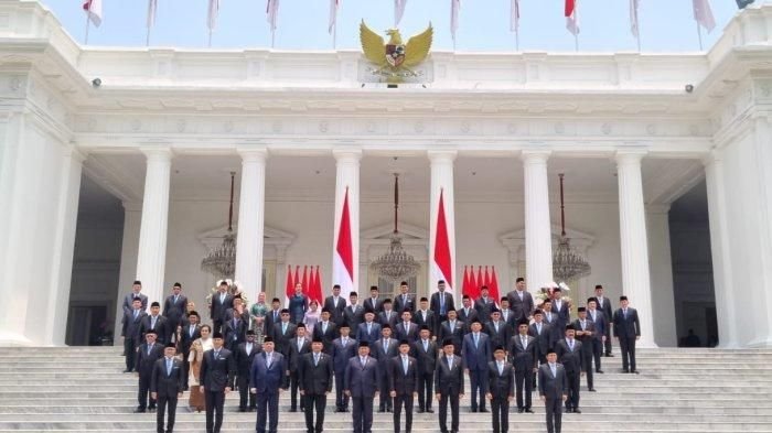 Presiden Prabowo Gelar Reshuffle Kabinet Perdana, Sejumlah Pejabat Hadir di Istana