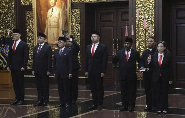 Menteri Pertahanan Sjafrie Sjamsoeddin Lantik Enam Staf Khusus, Termasuk Deddy Corbuzier