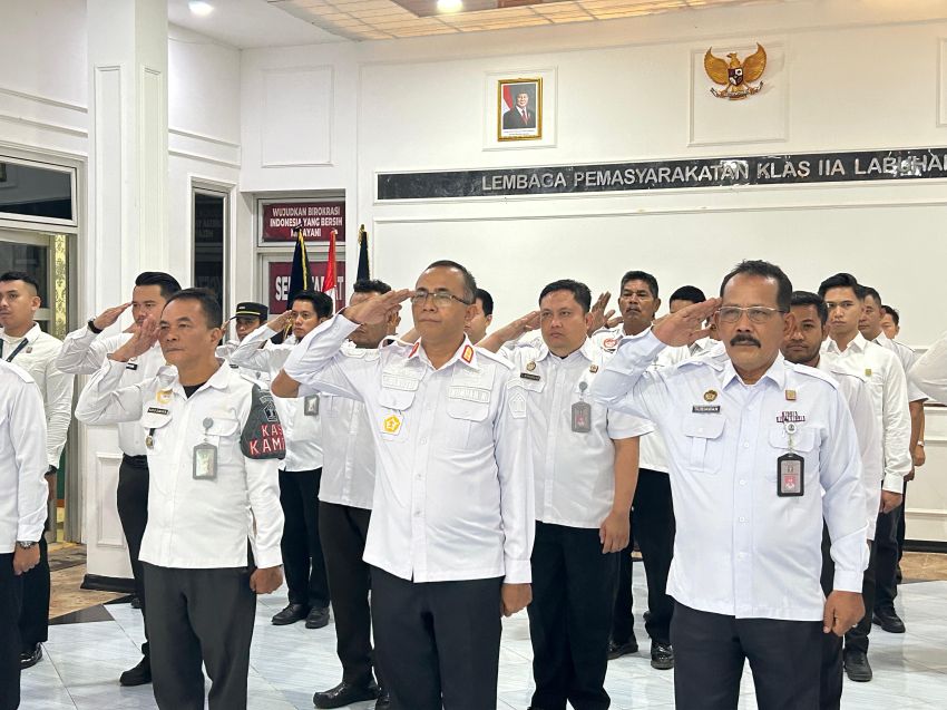 Lapas Kelas IIA Labuhan Ruku Ikuti Apel Pagi Bersama Kementerian Koordinator Bidang Hukum, Hak Asasi Manusia, Imigrasi dan Pemasyarakatan