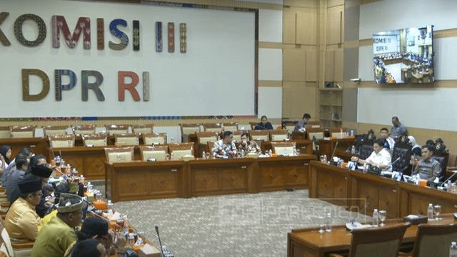 Komisi III DPR Minta MA dan Komisi Yudisial Periksa Hakim PN Bekasi Terkait Penggusuran Cluster Ber-SHM di Setia Mekar