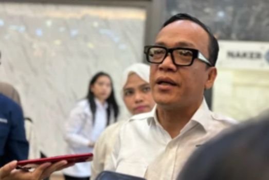 Kontroversi Larangan Retret PDIP: Wamenaker Sebut Megawati 'Pendendam'