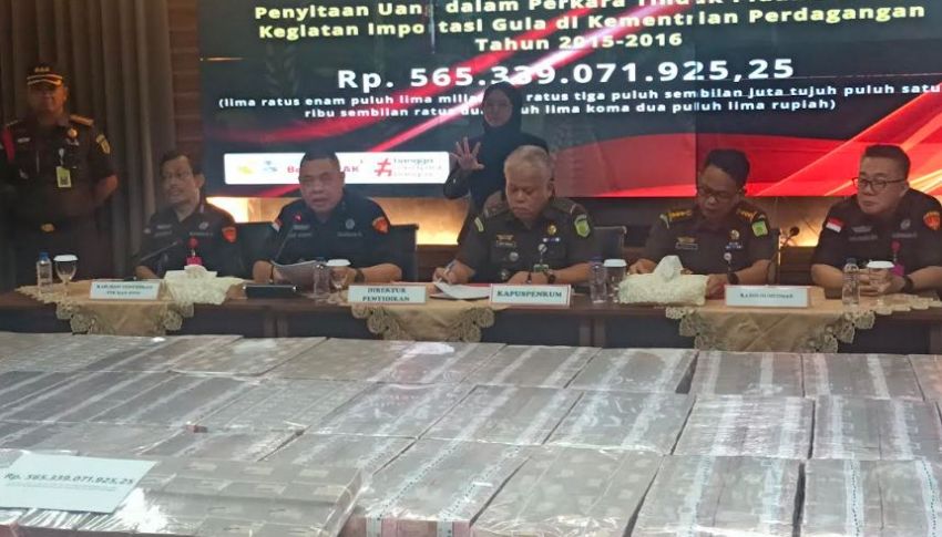 Kejagung Sita Uang Tunai Rp 565 Miliar Terkait Kasus Korupsi Importasi Gula di Kementerian Perdagangan