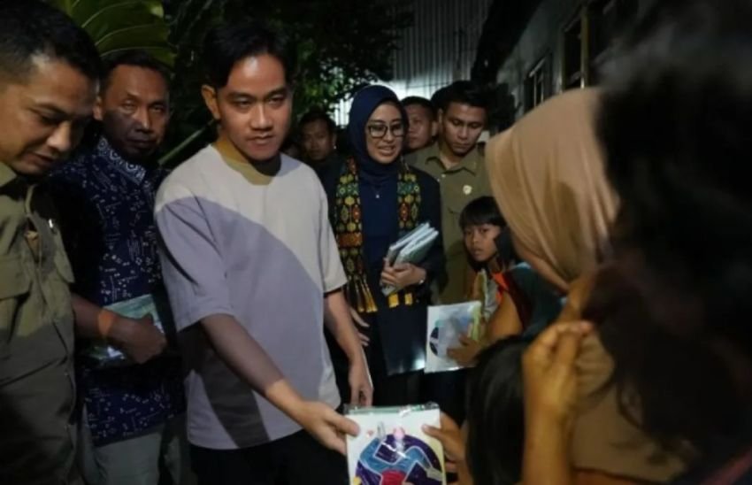 Wapres Gibran Blusukan ke Warga Surakarta, Serap Aspirasi Langsung dari Masyarakat