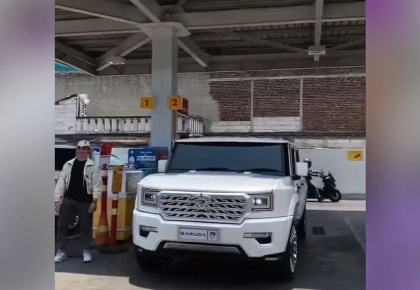 Viral! MV3 Garuda Limousine Isi BBM di SPBU Shell, Pihak Istana Berikan Penjelasan