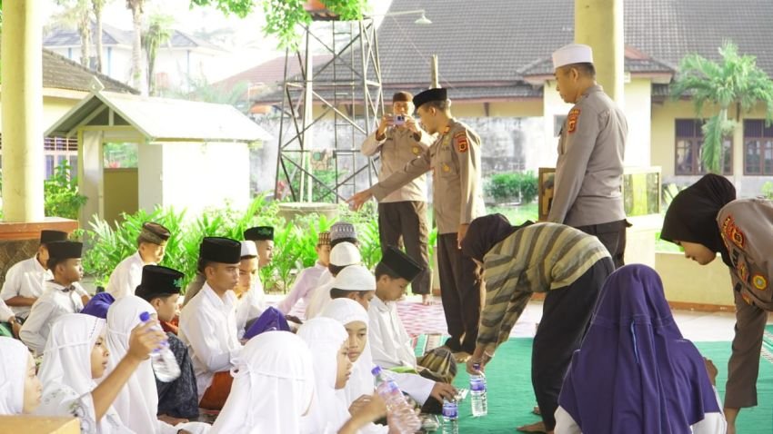 Ditbinmas Polda Jambi Gelar Buka Puasa Bersama Anak Yatim